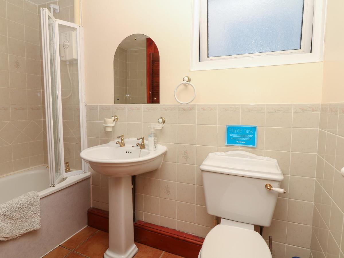 The Bushel Villa Bideford Luaran gambar